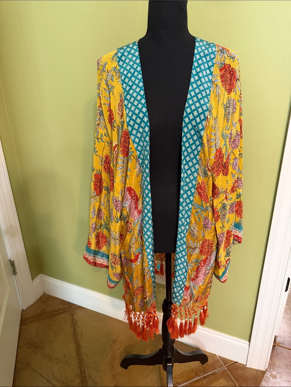 Sundance Floral Tassel Kimono/Cardigan